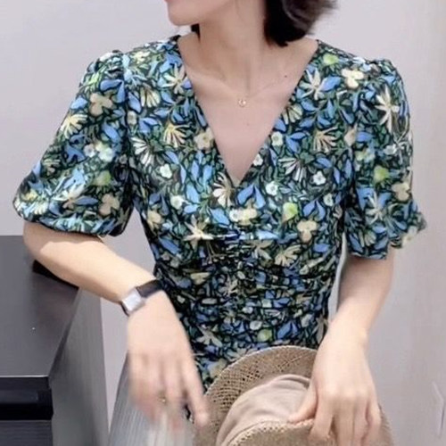 【tu】V领碎花短袖T恤女收腰褶皱减龄洋气1057252041