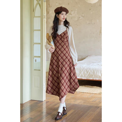 弥古红色格子连衣裙女v领不规则吊带裙2025秋冬背带裙A字法式长裙