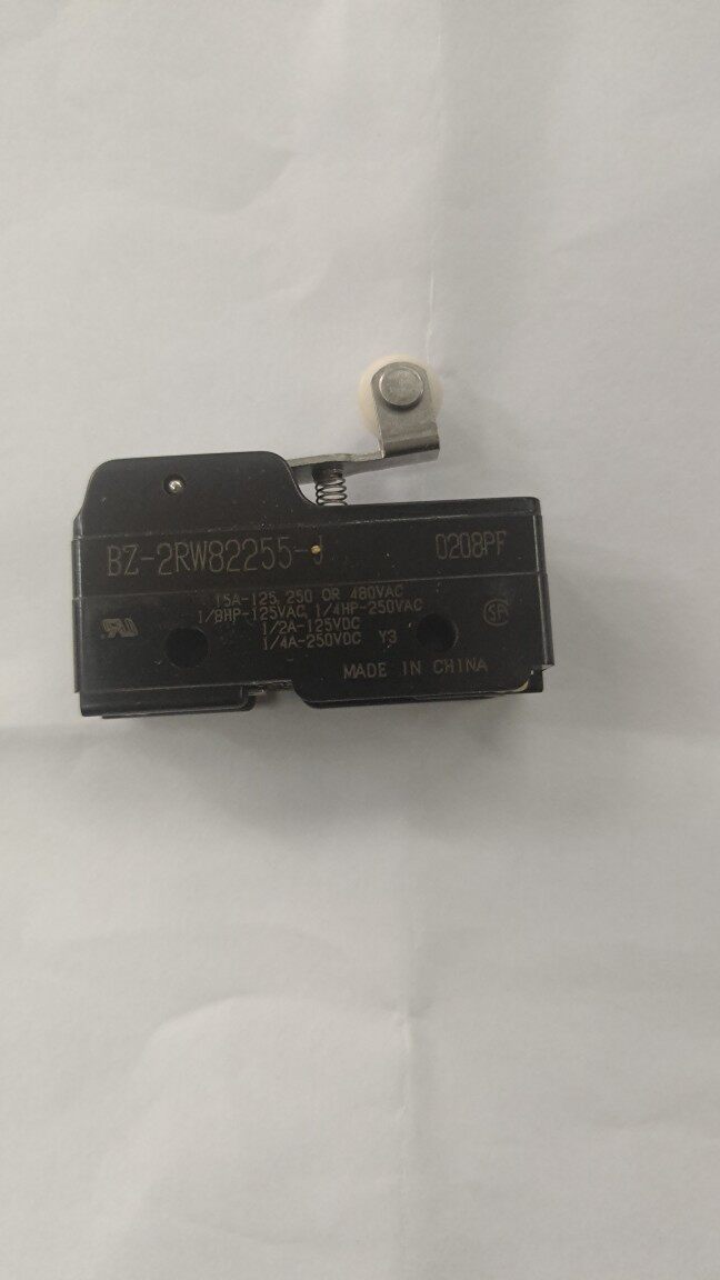 益芳伊东汇利优玛奶茶封口机专用配件山武微动开关bz-2rw82255-j