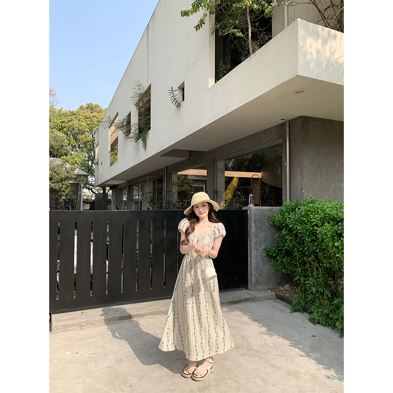 珍珍家漫漫流光法式泡泡袖田园少女桔梗花连衣裙一字肩长款度假裙