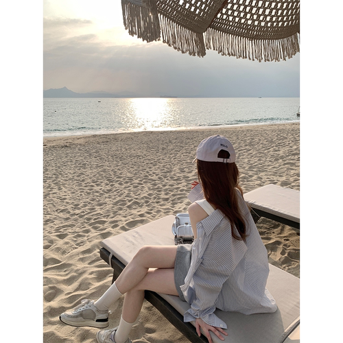 Zzhen珍珍 宽松韩系条纹衬衫&灰色半裙两件套2026年时髦休闲套装