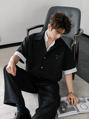 Чикерро Сицилия Мужская одежда 2025 Новая модная фальшивая двухсекционная рубашка мужской дизайн.