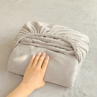 浅灰色加厚牛奶绒床笠单件银灰纯色冬季保暖法兰绒防滑床套罩单人