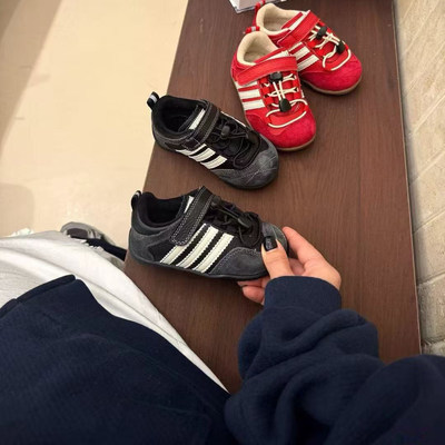 2025冬季款男女童格子绒皮运动鞋