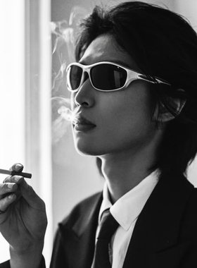 滴滴帅气中古银色Y2K男女千禧百搭骑行墨镜户外网红偏光太阳眼镜