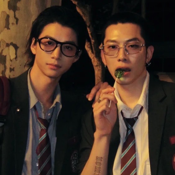 帅气败类G家眼镜黑粗小脸框架素颜平光镜男女0A学院A风加近视度数