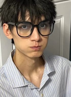 怪好看的男士佩戴渐变蓝方形大框折叠太阳镜黑茶绿偏光墨镜防晒女