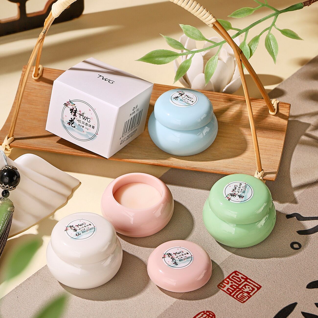 东方古风香体膏10G随身便携