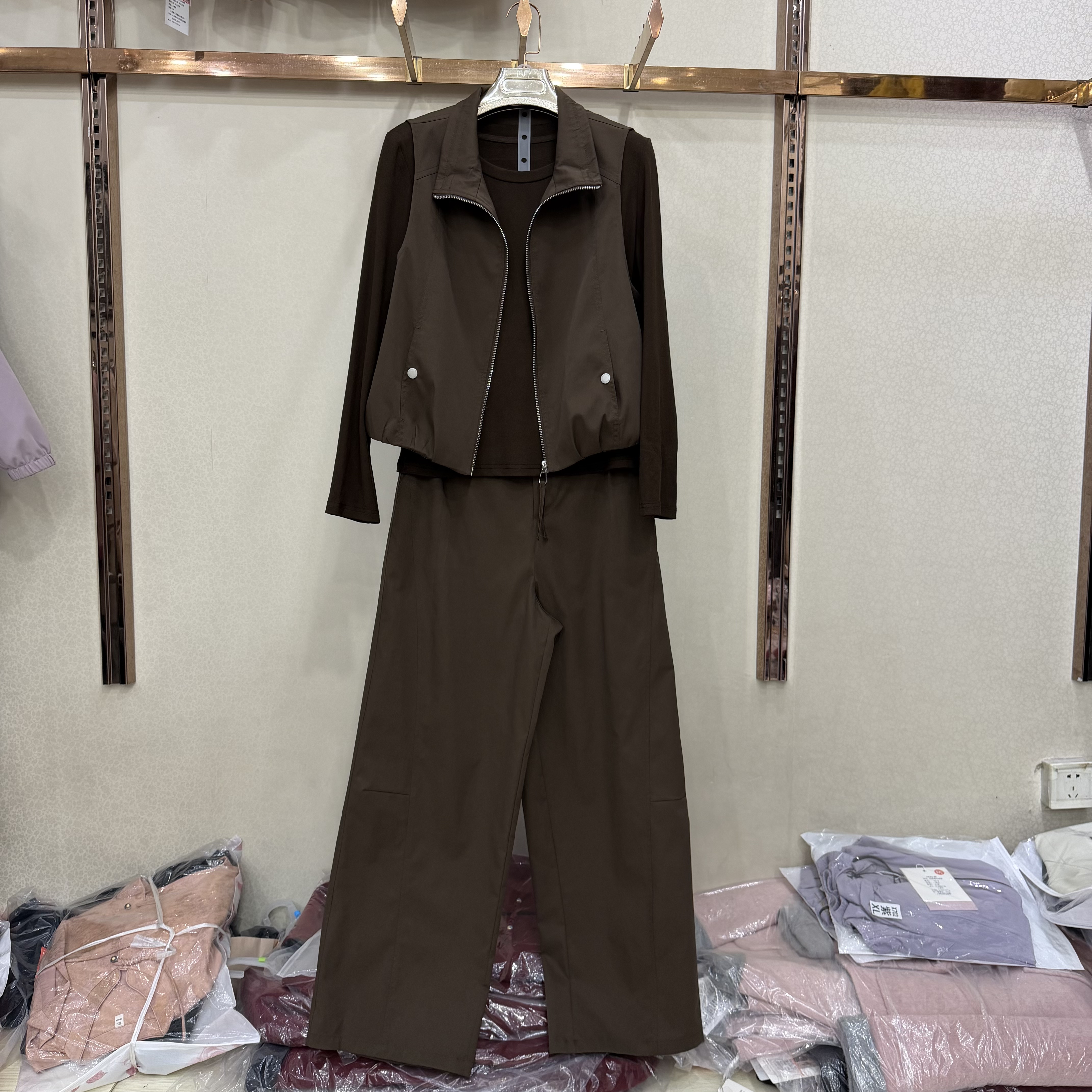 名扬M26QT803专柜正品秋三件套女立领拉链马甲+打底衫阔腿裤套装