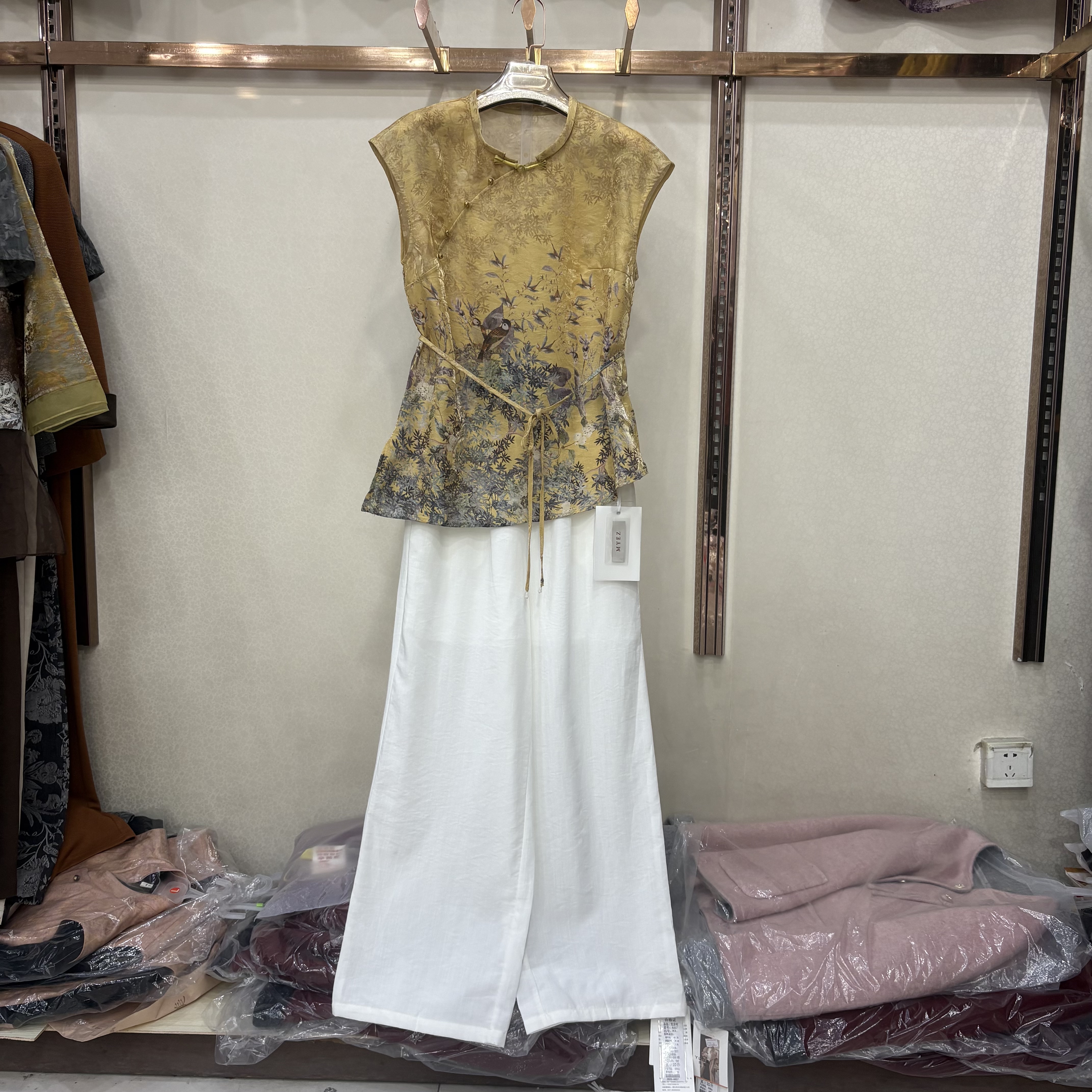 名扬M26XT713专柜正品夏装2026新品女时尚国风印花品质感两件套裤