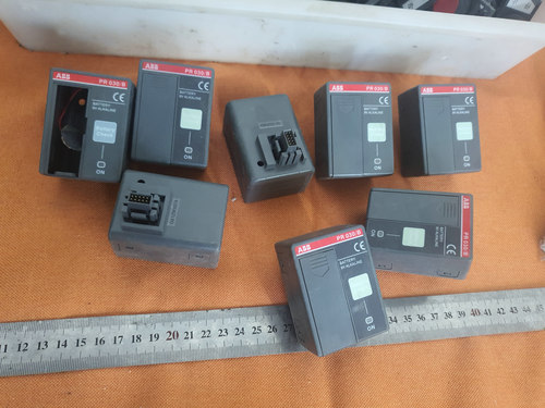 8个 ABB机器人启动器 PR030B PR030/B无电池原装实图拍摄 二手