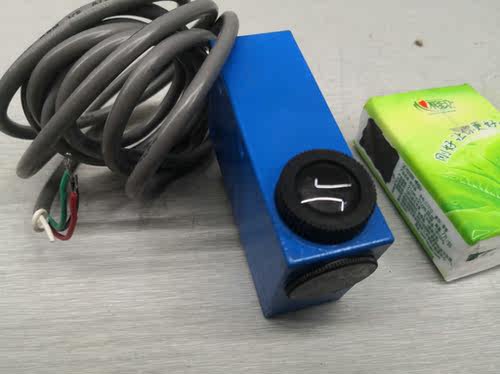 Z3N-TB22色标传感器 制袋机光电眼颜色感应纠偏跟踪器Z3N-T22