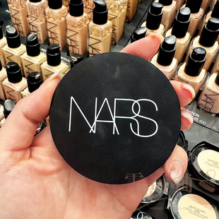 NARS纳斯柔哑净瑕蜜粉饼9g磨皮小飞饼有色粉饼哑光定妆控油 国内