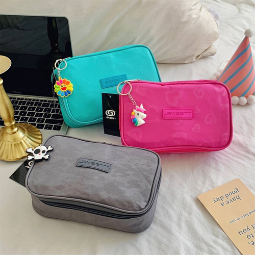 大容量笔袋文具袋学生铅笔盒学习工具收纳盒便携化妆包工具收纳包