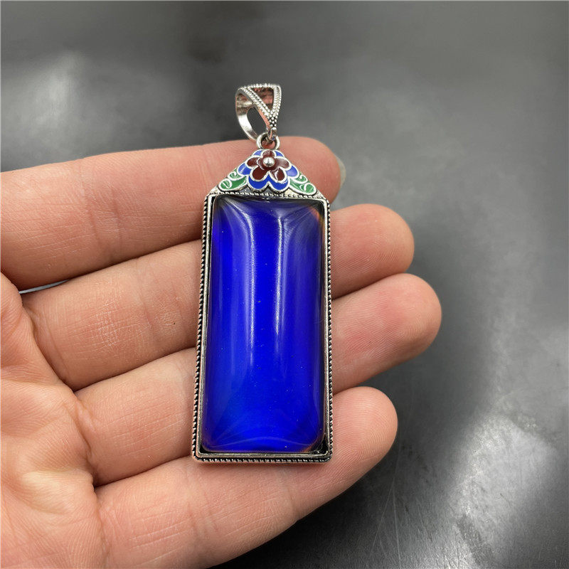 蓝色感温石平安无事牌吊坠 猫眼石方牌挂件 玉坠