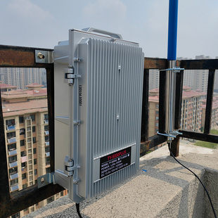 中继台 中转台 对讲机信号放大器 应急通信 背负 数字防水中继台