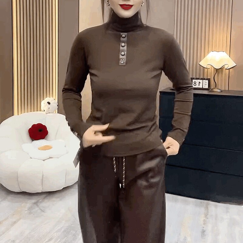 法式时髦拼接PU皮长袖T恤女设计感百搭打底衫黑色高领小众上衣潮