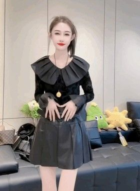 荷叶边喇叭袖蕾丝植绒T恤女