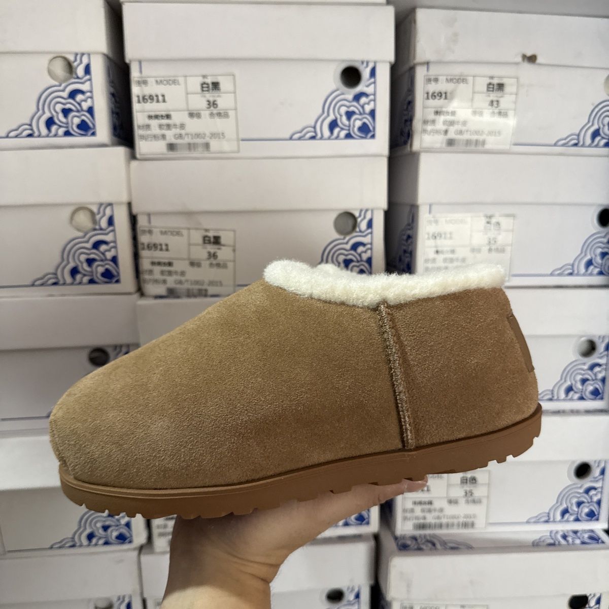 胖头新款品牌撤柜断码内增高真皮雪地靴女冬季加绒保暖休闲棉鞋女