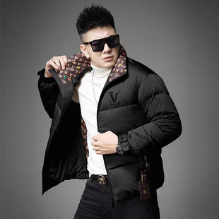 欧洲站高端轻薄立领羽绒服男士2025冬季新款防寒服短款外套上衣男