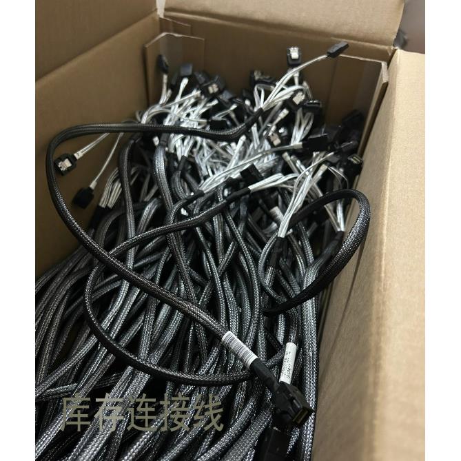 安费诺12G MiniSAS HD SFF-8643转4SATA 阵列卡/服务器背板连接线
