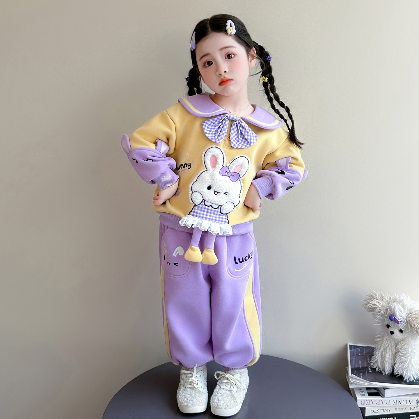 女宝宝卡通可爱秋冬套装儿童洋气小兔子卫衣冬装两件套小女孩衣服