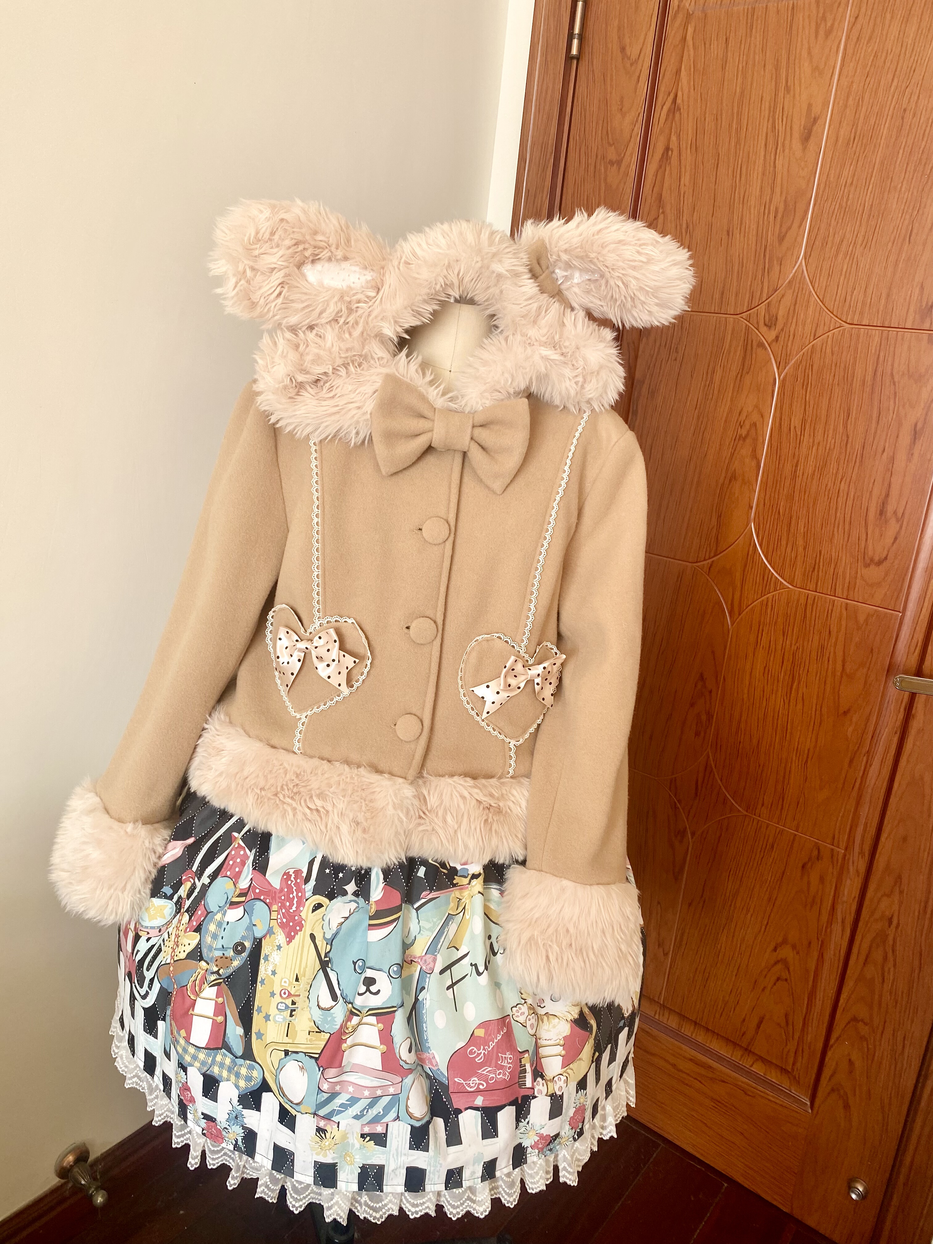 玩具乐队lolita兔耳大衣