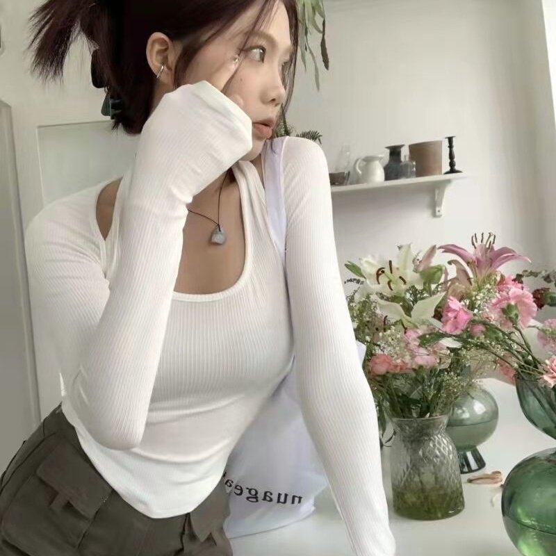 纯色修身显瘦韩版长袖t恤女设计感小众独特别致辣妹春秋打底上衣