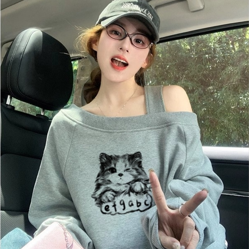 新款斜领露肩趣味猫咪印花套头卫衣女2026秋季宽松慵懒风上衣ins