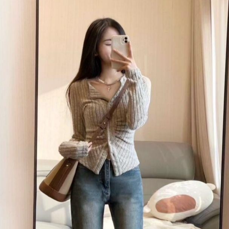 法式修身纽扣针织打底开衫外套女秋冬复古设计感胖妹妹上衣ins潮