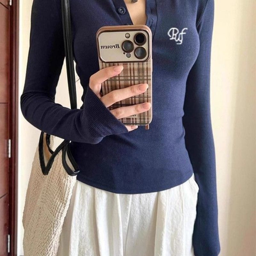 纽扣半开领刺绣打底衫女春秋季设计感小众甜辣修身长袖内搭T恤潮