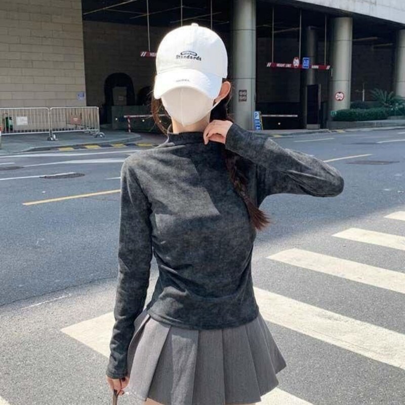 正肩收腰半高领德绒2026秋冬长袖t恤女扎染设计感显瘦保暖打底衫