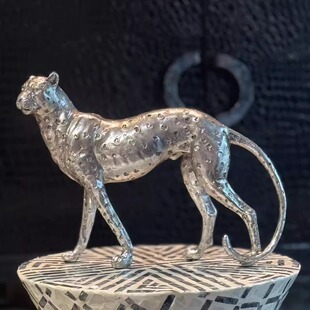 SOLO HOUSE轻奢仿古铜色猛兽老虎美洲豹动物系列树脂装饰桌面摆件
