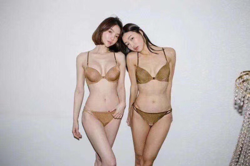 韩国热卖正品现货女士文胸内裤套装金色内衣金丝性感前扣聚拢美背