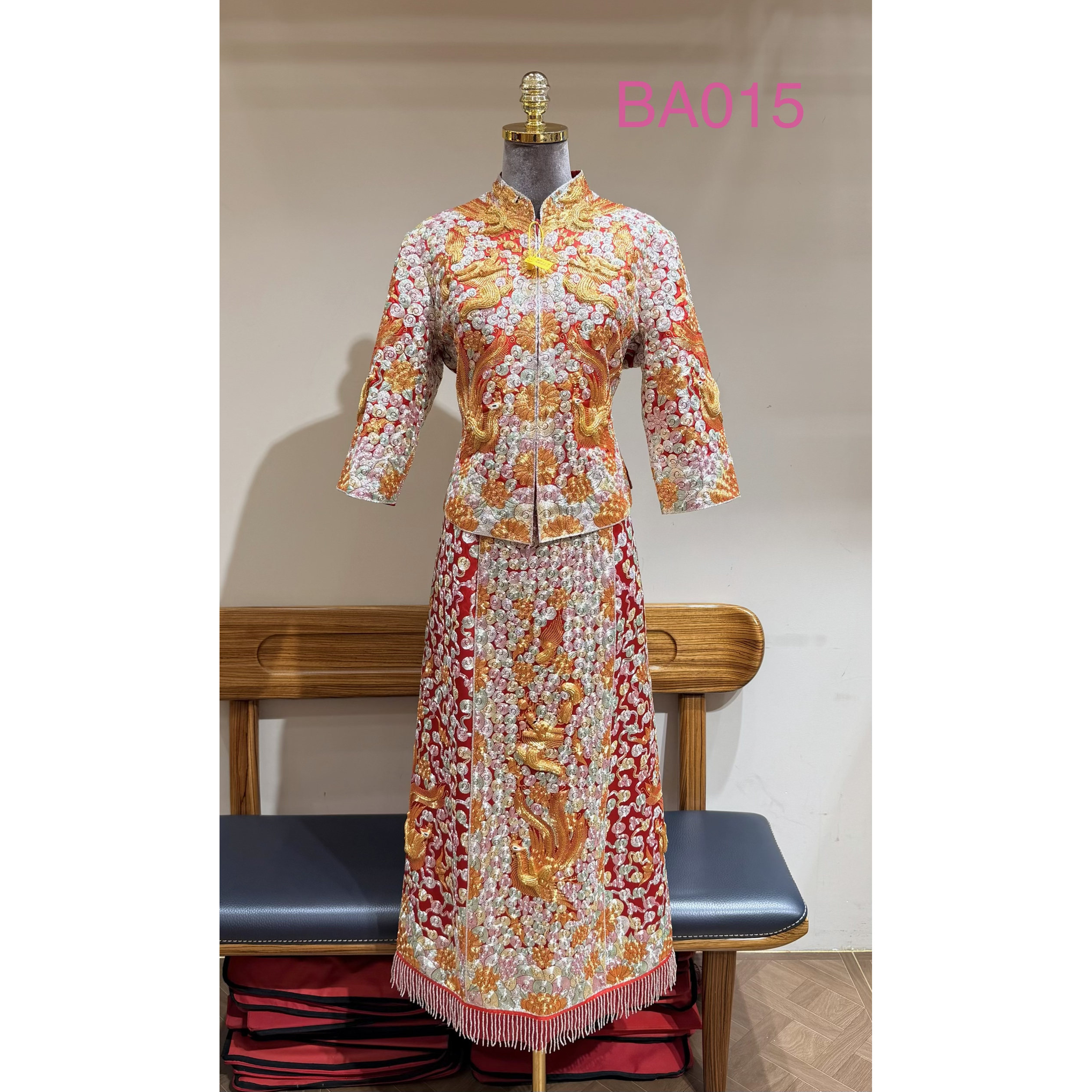 褂皇龙凤褂小褂后手工中式结婚新娘龙凤裙褂礼服秀禾婚服嫁衣租赁