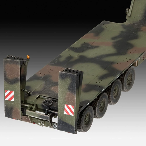 3G модель Revell/Lihua 03311 1/72 SLT 50-3 Pixel Trailer+Leopard 2a4 Основной боевой танк