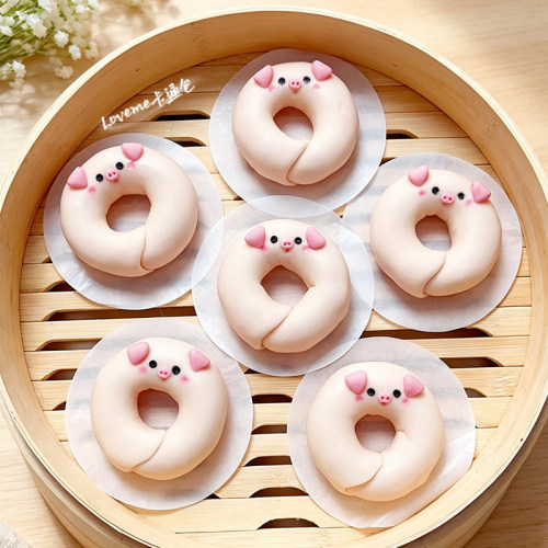 Loveme老师卡通猪猪贝果