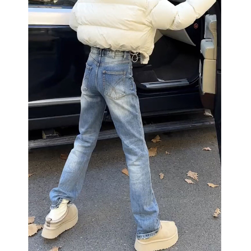 2025年冬季新款蓝色直筒牛仔裤女
