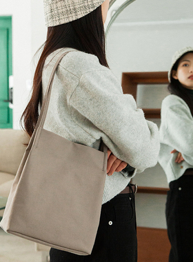 韩国ithinkso时尚纯色气质百搭尼龙单肩包女大容量旅行通勤休闲包