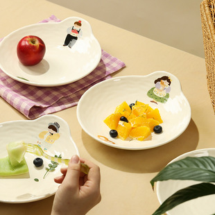 一家四口亲子餐具陶瓷餐盘带手把水果零食盘子甜品盘卡通菜盘家用