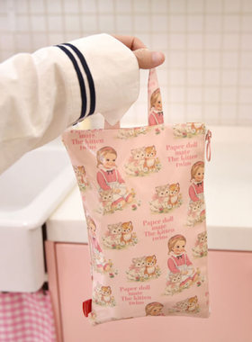 韩国进口afrocat可爱娃娃卡通防水油布手提包女休闲小包杂物拎袋