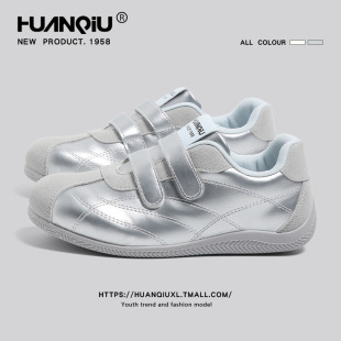 百搭薄底内休闲鞋 环球魔术贴银色德训鞋 新款 2025年秋季 子 女款