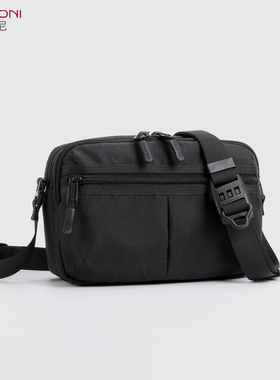 日系男士单肩包横款斜挎小包xpac弹道尼龙双层手机包磁吸扣邮差包