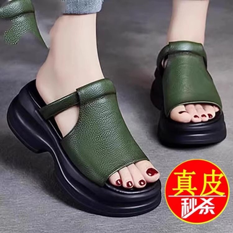 品牌鞋真皮粗跟鱼嘴凉拖鞋女外穿女2025年夏款厚底坡跟增高一字拖