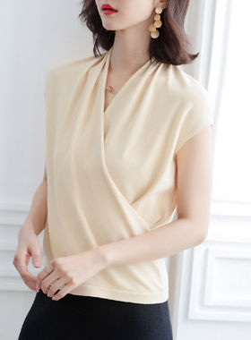 品瑟9947 春夏时尚气质薄款显瘦打底纯色短款洋气套头上衣交叉V领