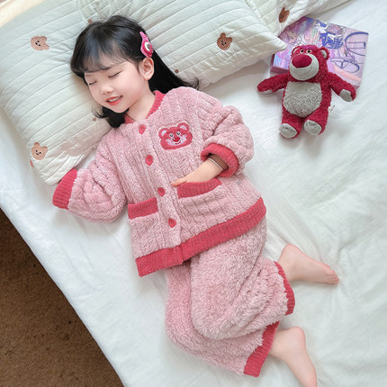 女童睡衣秋冬款2024新款珊瑚绒女孩宝宝加绒冬季草莓熊儿童家居服