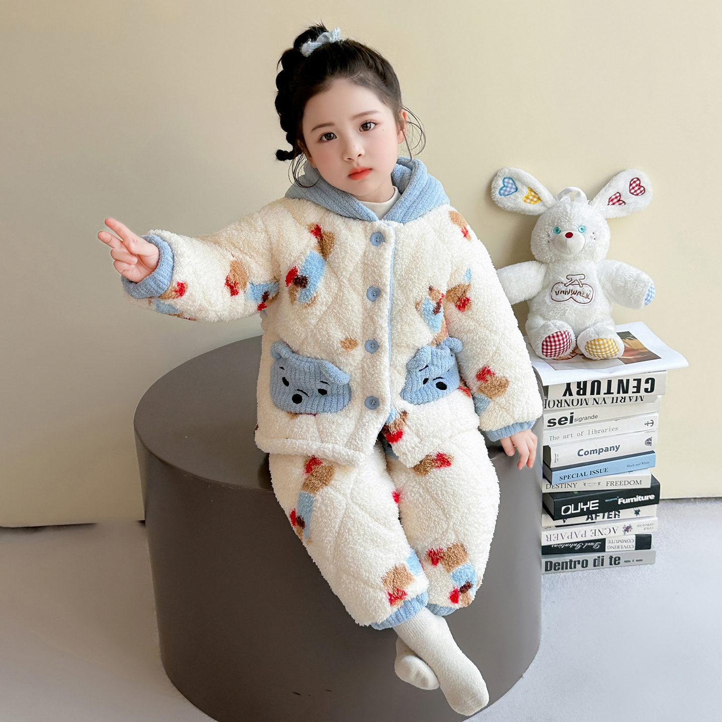 女童睡衣三层夹棉加厚珊瑚绒保暖女宝宝儿童家居服法兰绒女孩套装