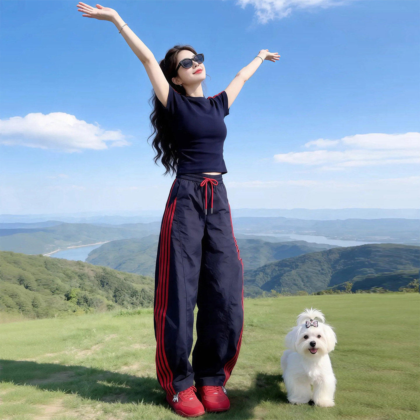 高级感休闲运动套装女夏季短袖T恤阔腿裤两件套减龄撞色时髦穿搭