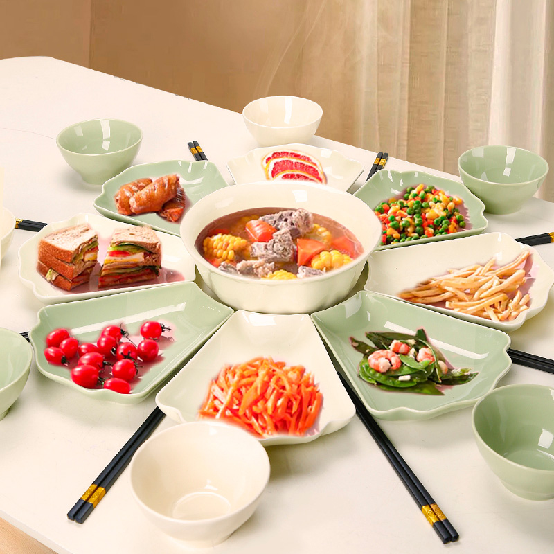 韵之和瓷奶油风格大众过年团圆