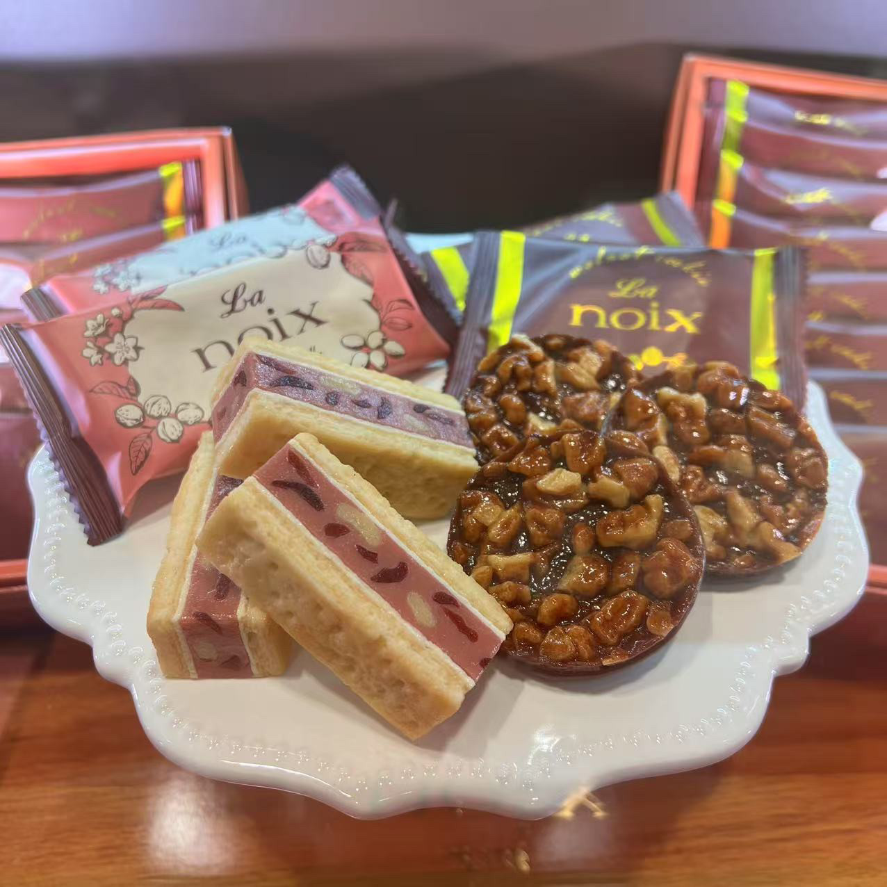 大丸东京店限定品牌  坚果点心专门店 La noix